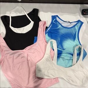 SHEIN bundle. 5 tops. (See pictures) All size small.